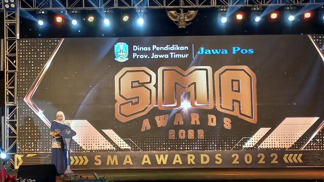 JUARA III FUTSAL – SMA AWARDS 2022