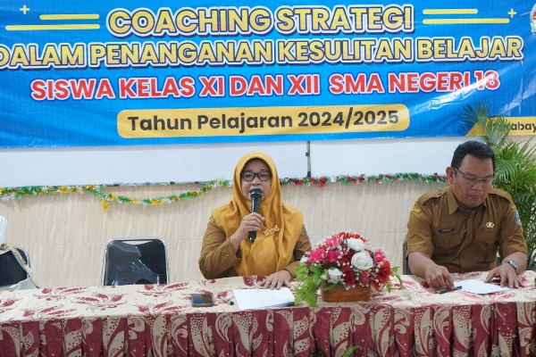 Coaching Strategi dalam Penanganan Kesulitan Belajar Siswa Kelas XI dan Kelas XII SMAN 18 Surabaya